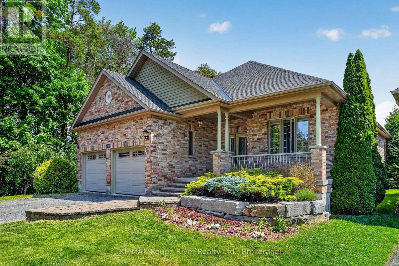 496 FOOTE CRESCENT - 2