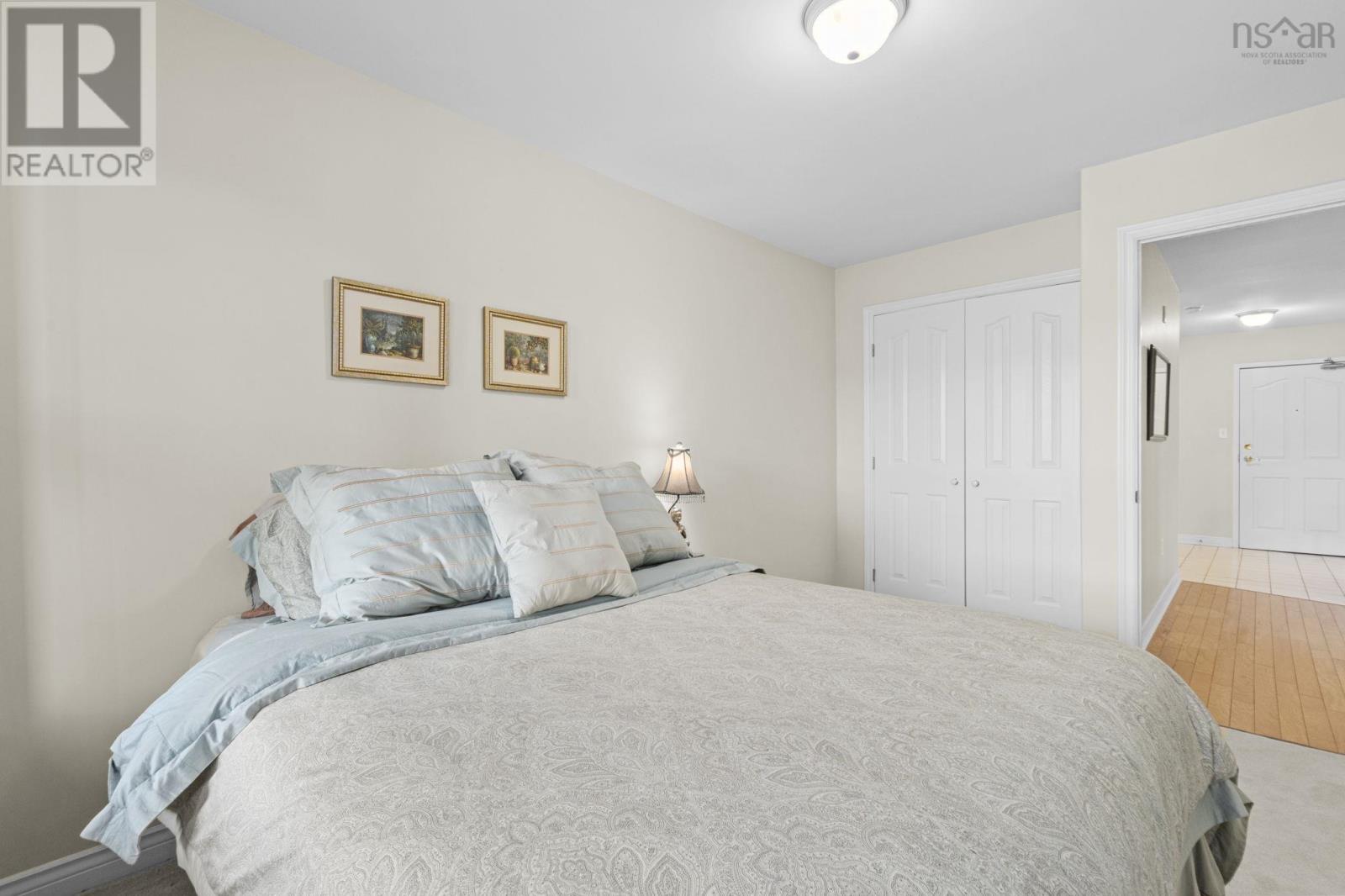 #301 2 Lake Drive - 22