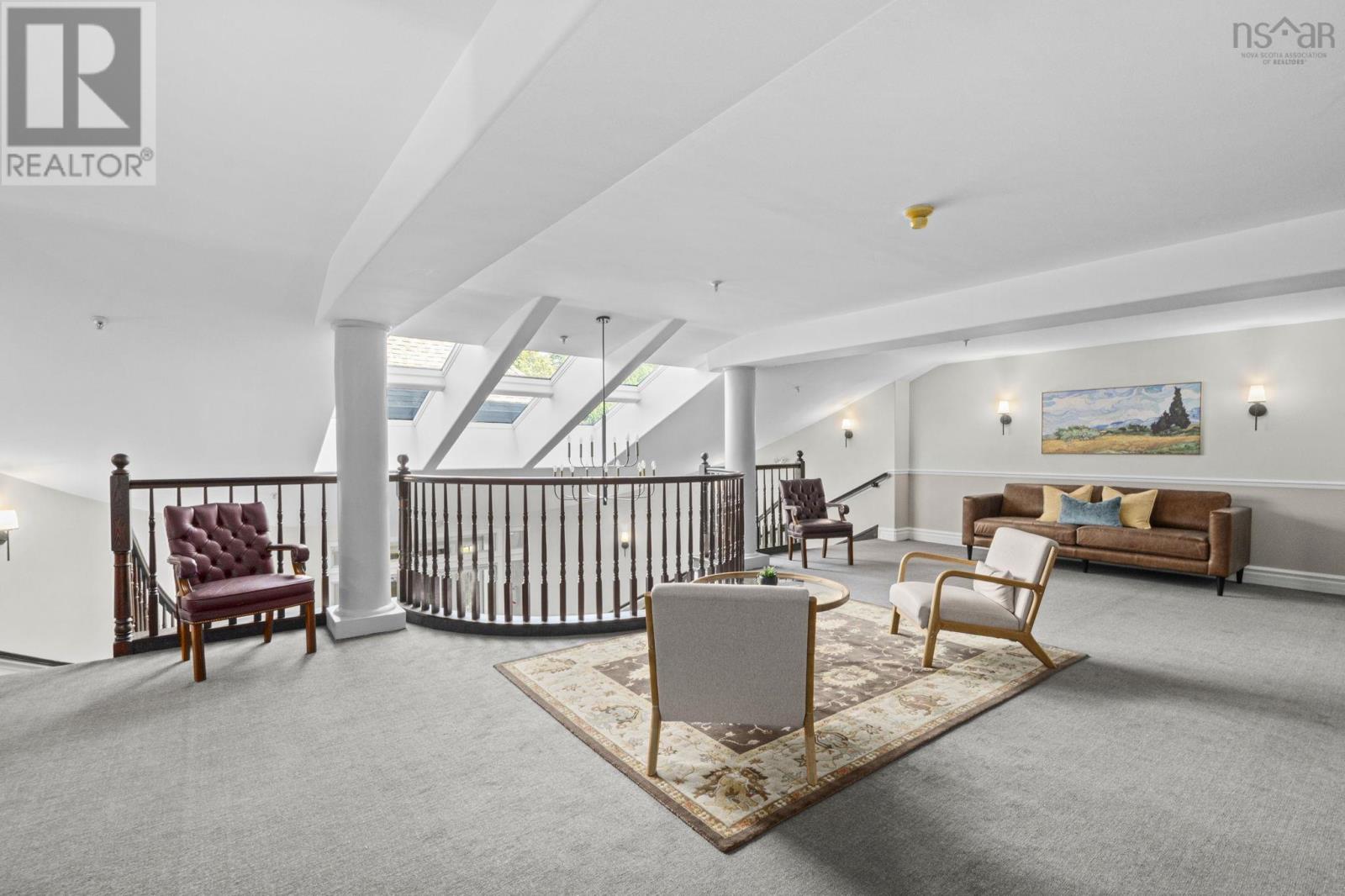 #301 2 Lake Drive - 26