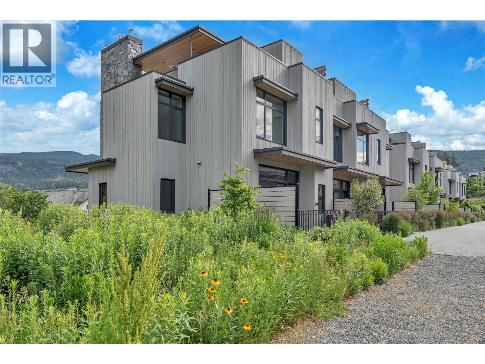 210 Anna Avenue - 48