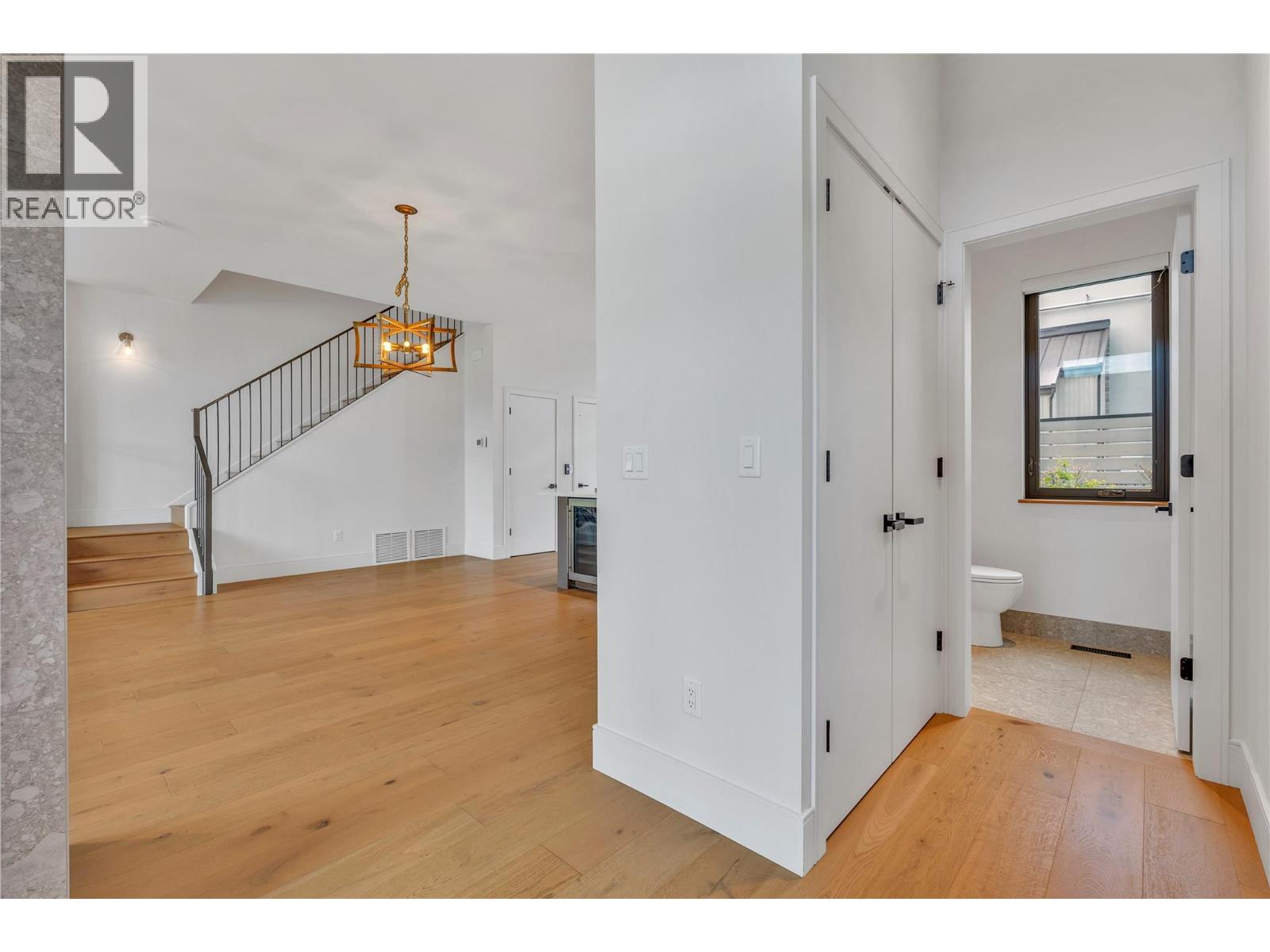 210 Anna Avenue - 4