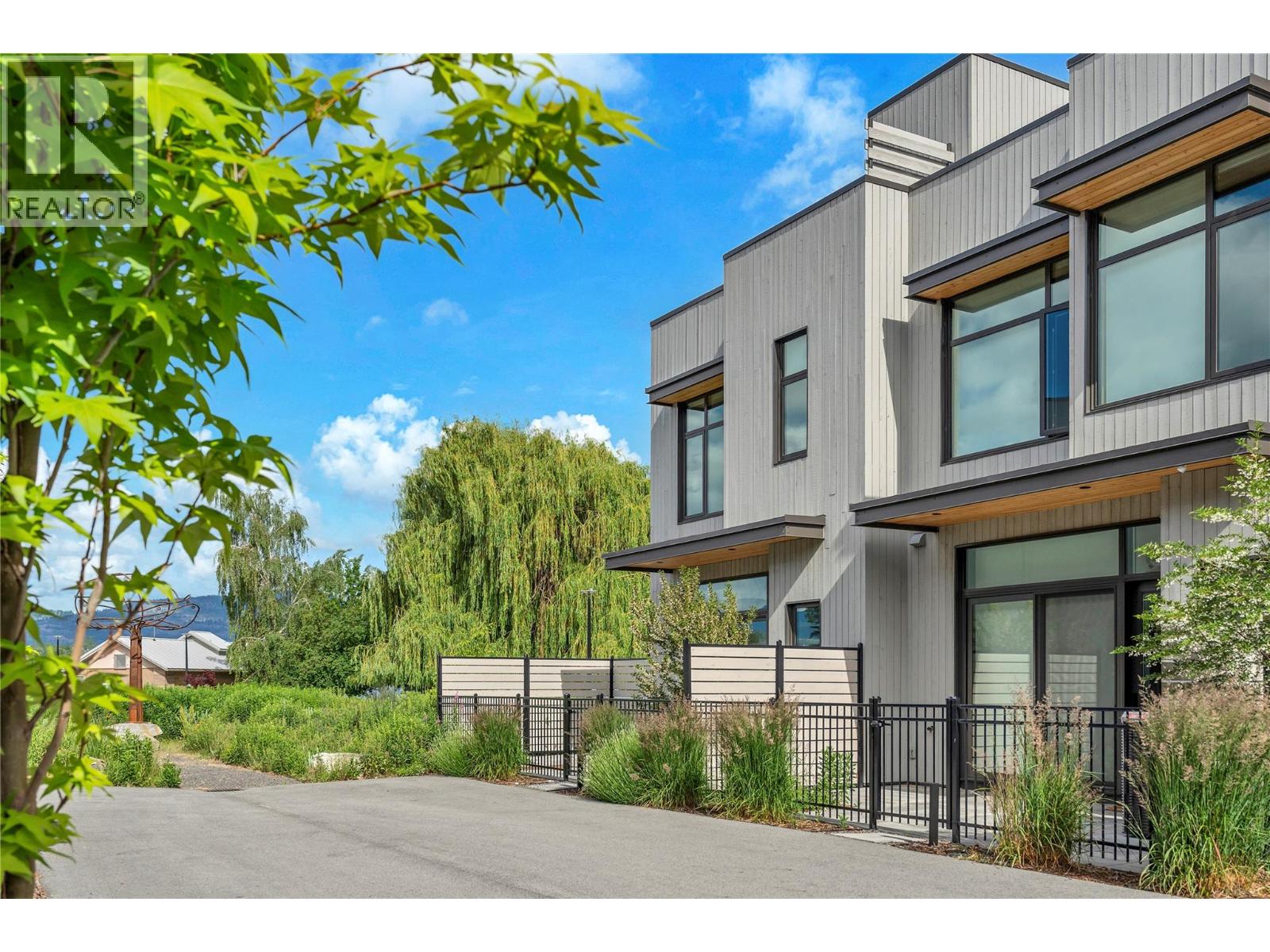 210 Anna Avenue - 54