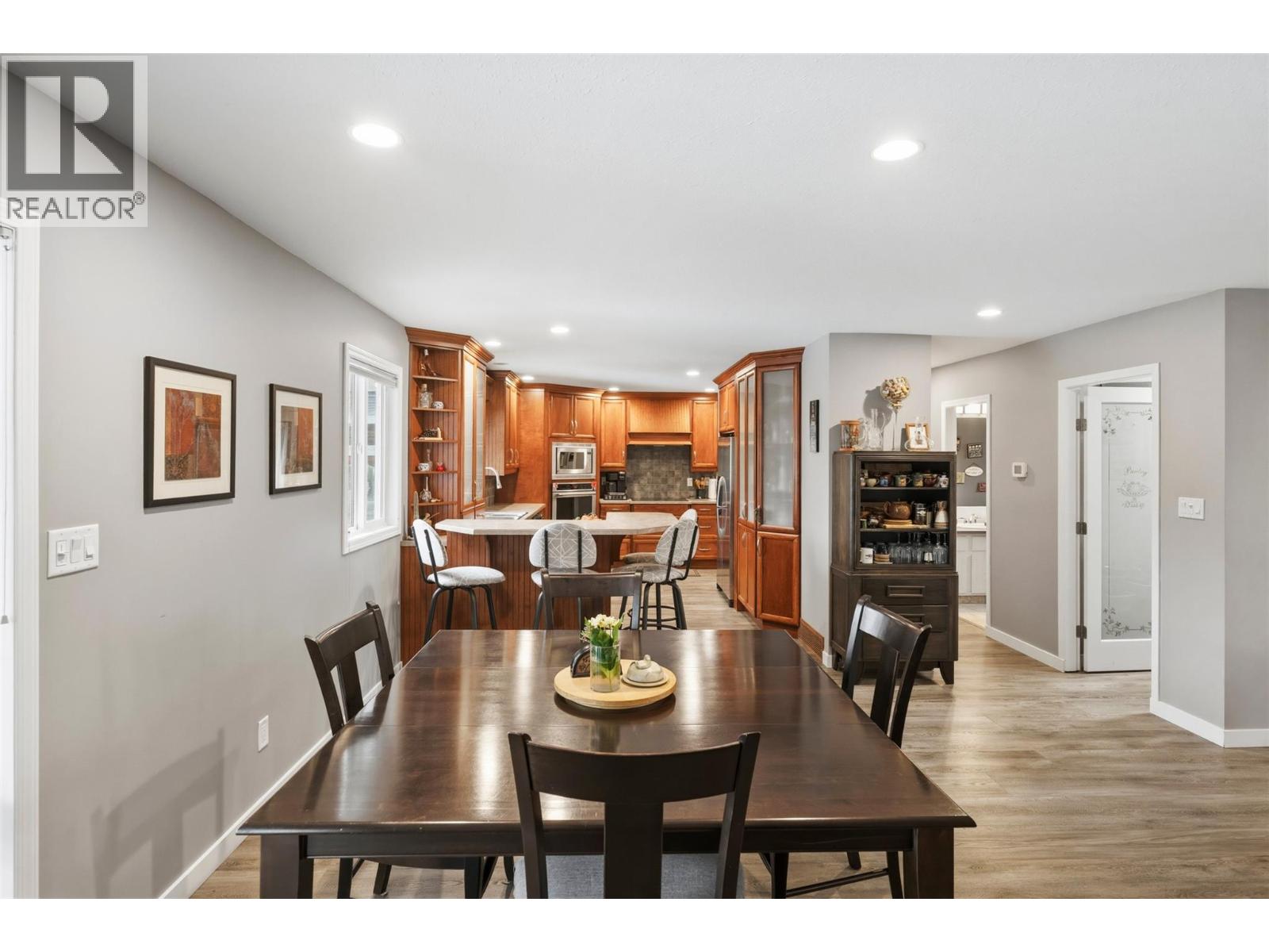 7145 TUCELNUIT Drive - 6