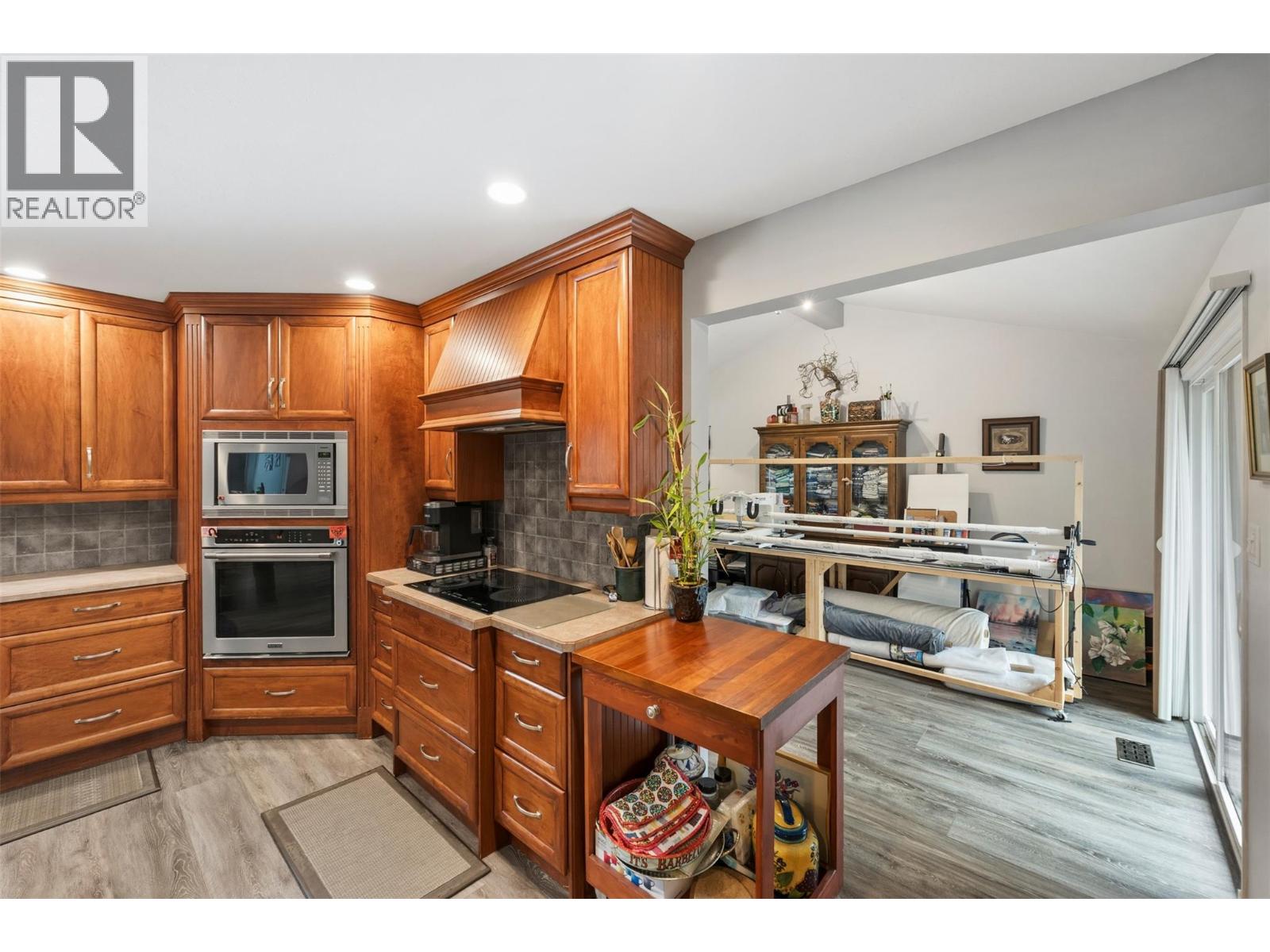 7145 TUCELNUIT Drive - 18