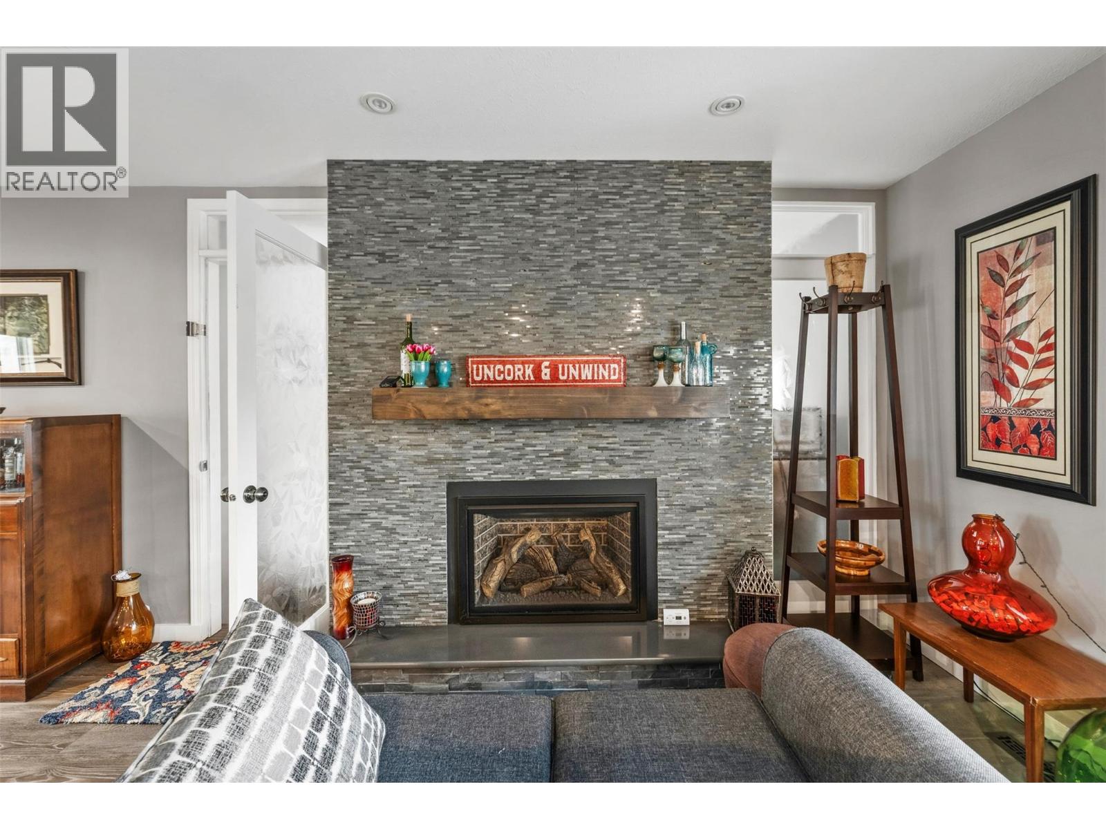 7145 TUCELNUIT Drive - 11