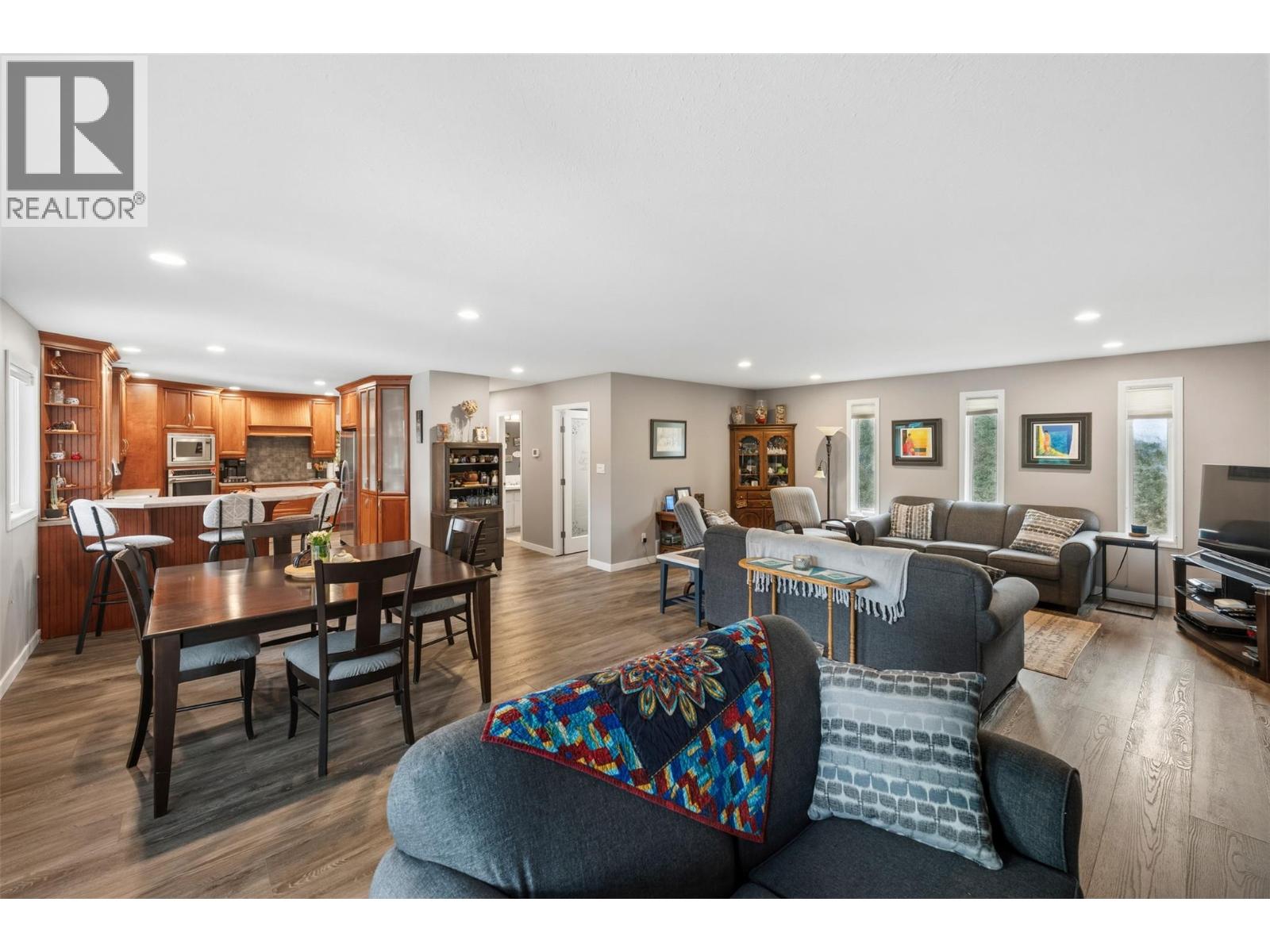 7145 TUCELNUIT Drive - 12
