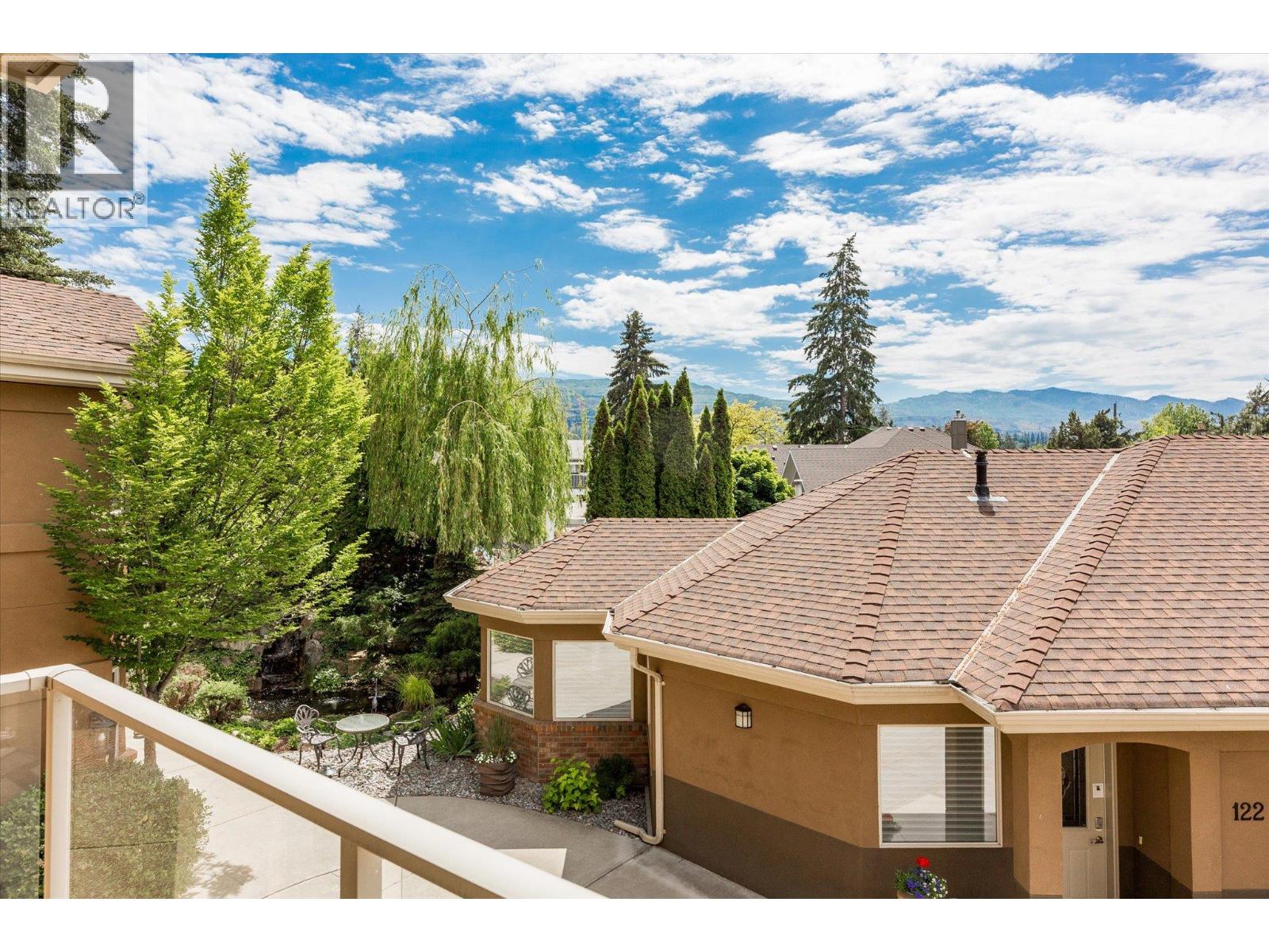 #212 4433 Gordon Drive - 17