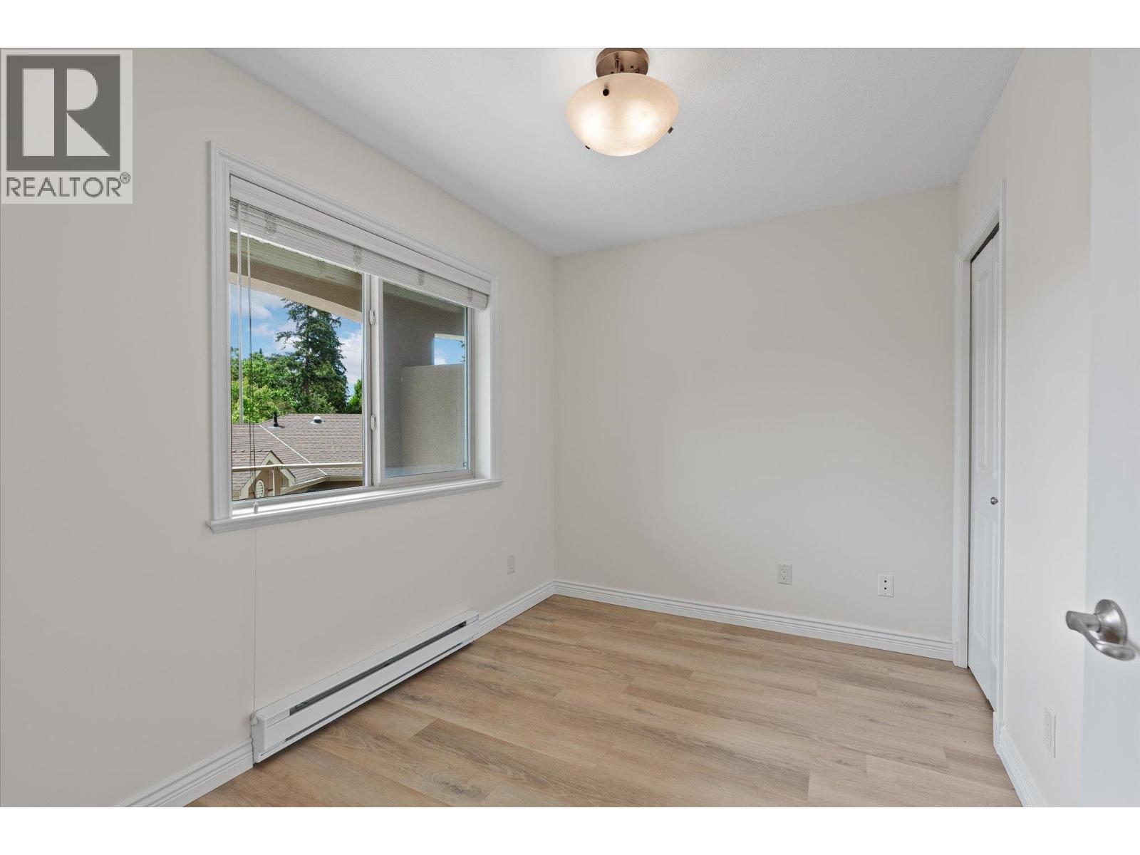 #212 4433 Gordon Drive - 18