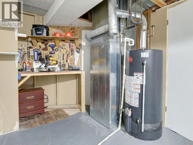 1334 HOOK Drive - Image 38