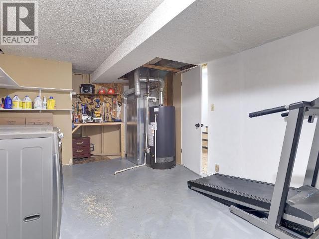 1334 HOOK Drive - Image 40