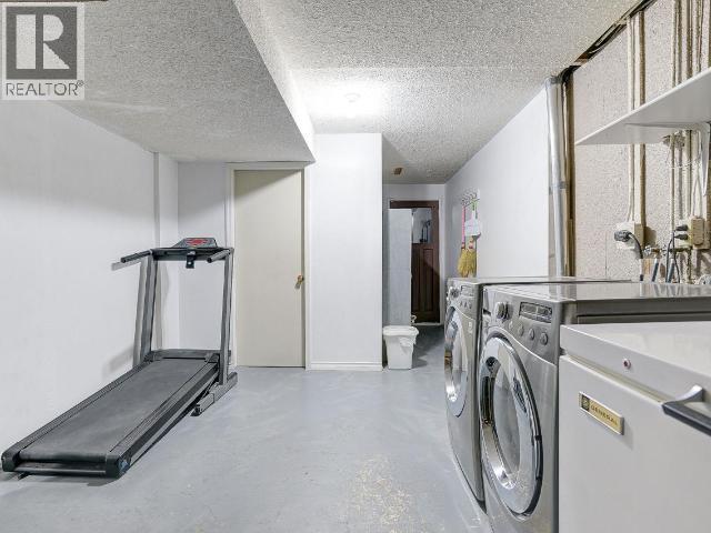 1334 HOOK Drive - Image 39