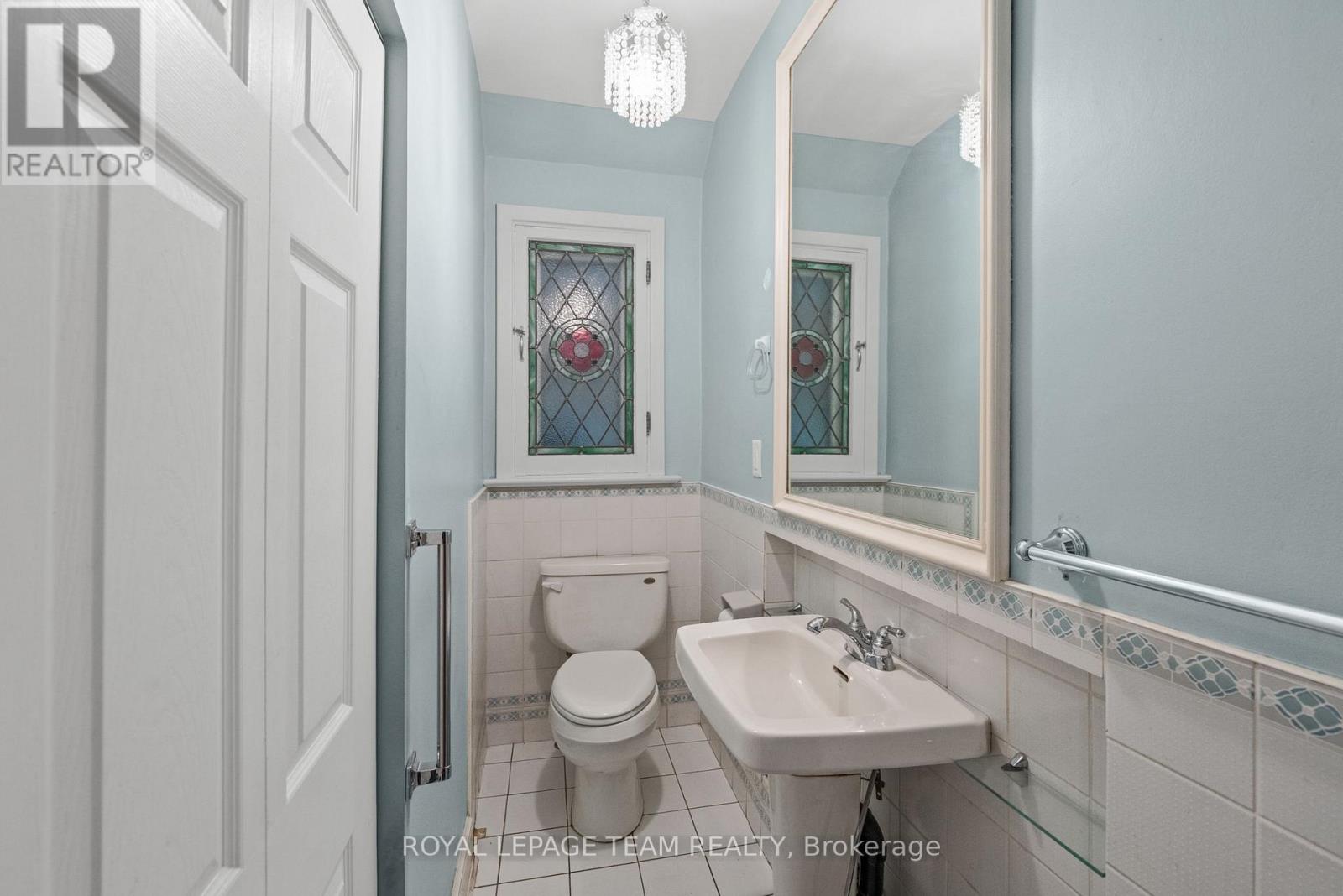 6 Bed, 5 Bath House for Sale in Ottawa – 217 MELROSE AVENUE, Ottawa – MLS# X13469464 - Image 15