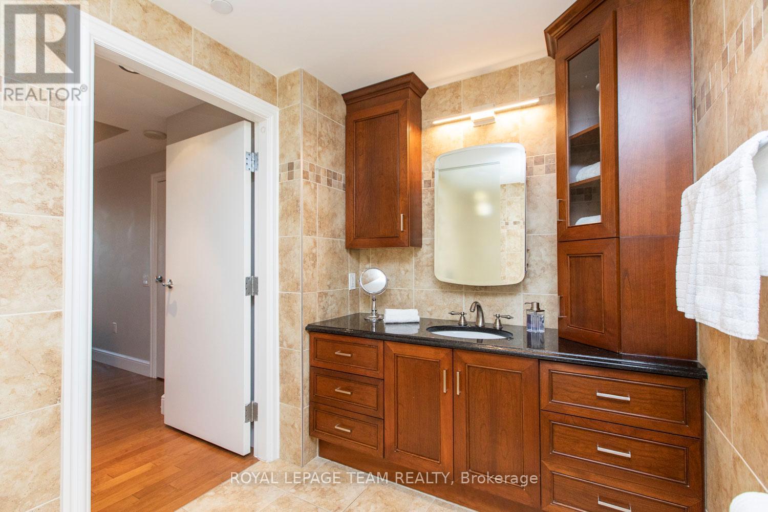 2 Bed, 2 Bath House for Rent in Ottawa – 1108 – 90 GEORGE STREET, Ottawa – MLS# X13469482 - Image 15