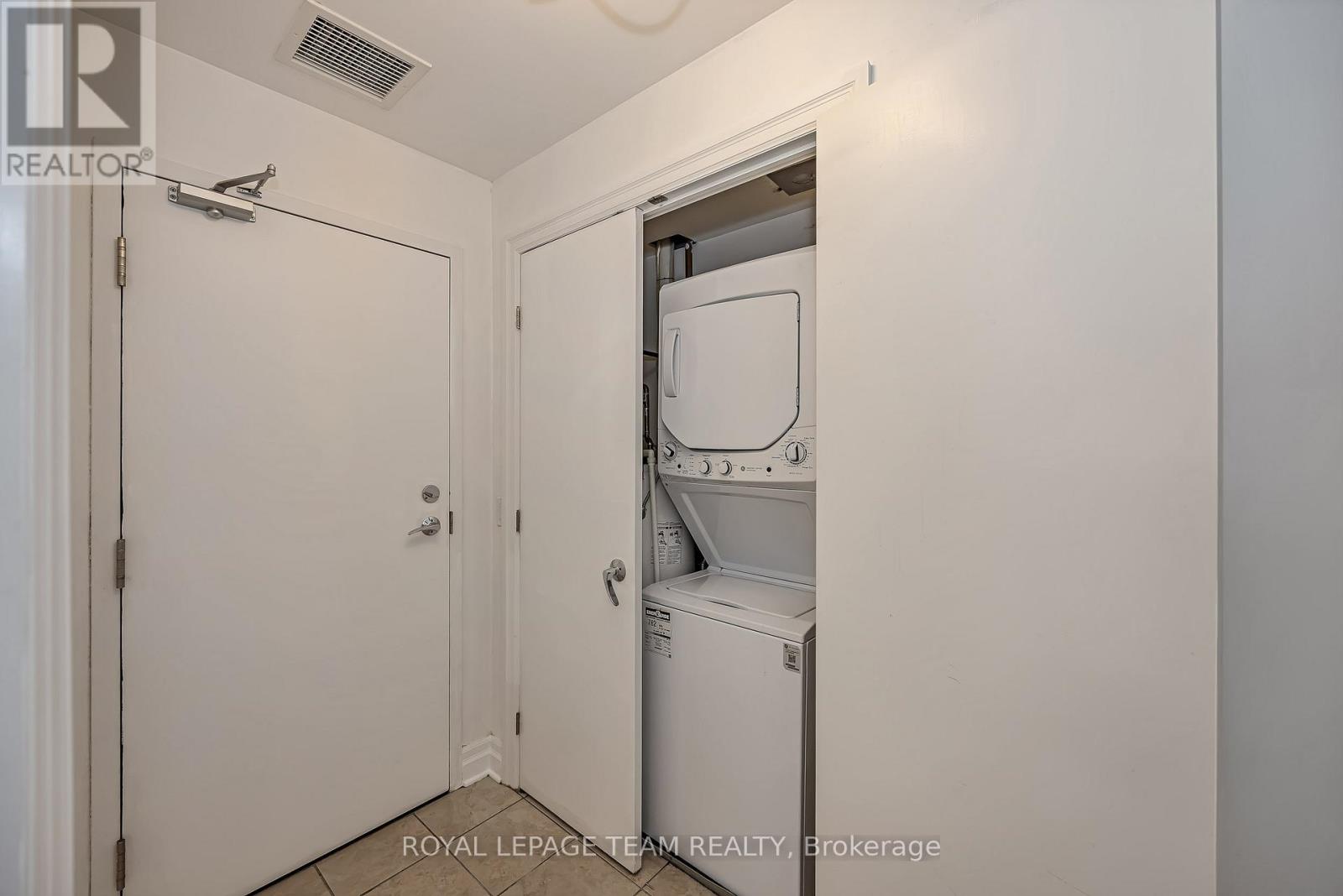 1 Bed, 1 Bath Apartment for Sale in Ottawa – 507 – 245 KENT STREET, Ottawa – MLS# X13469510 - Image 14