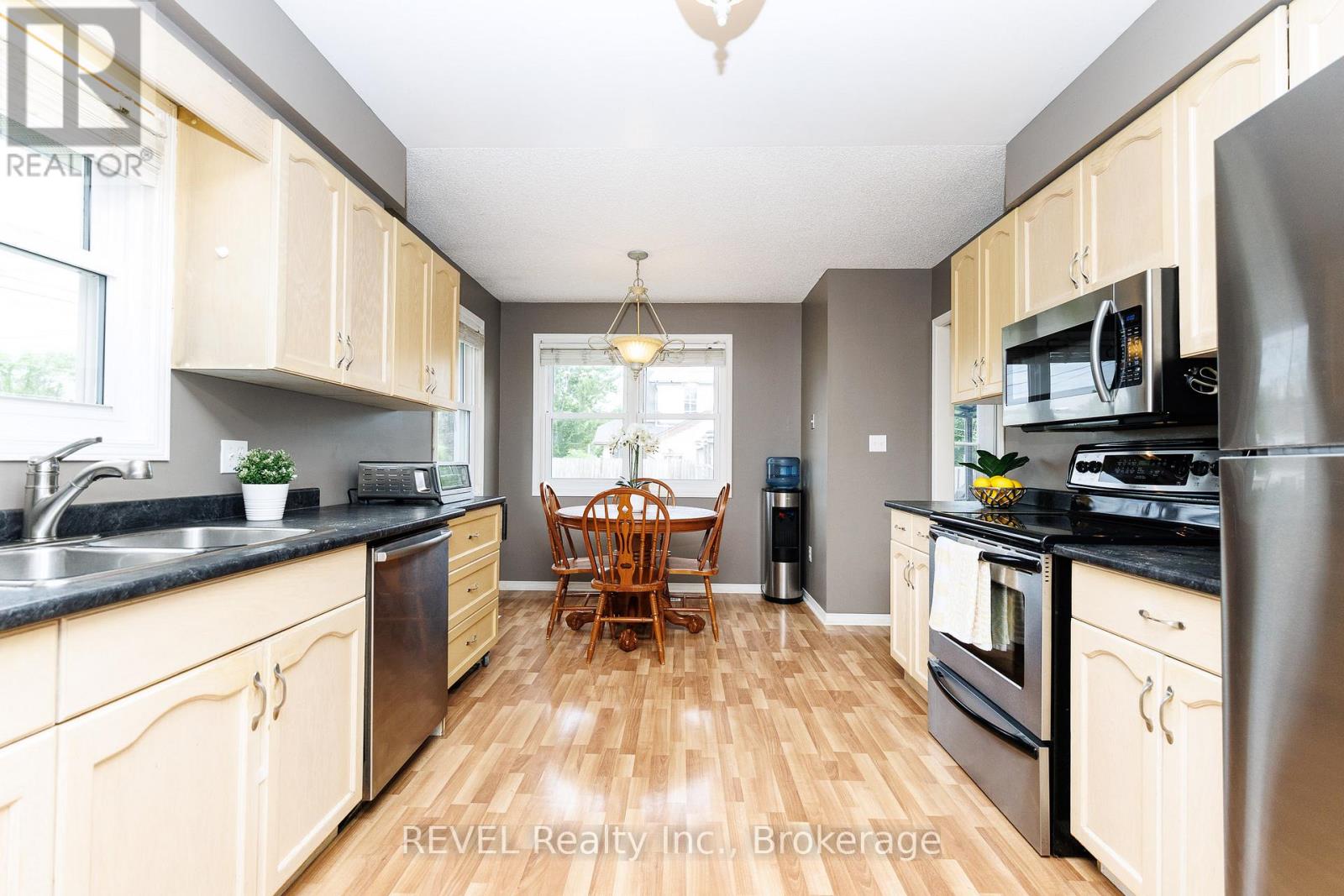 344 LEASK AVENUE - 10