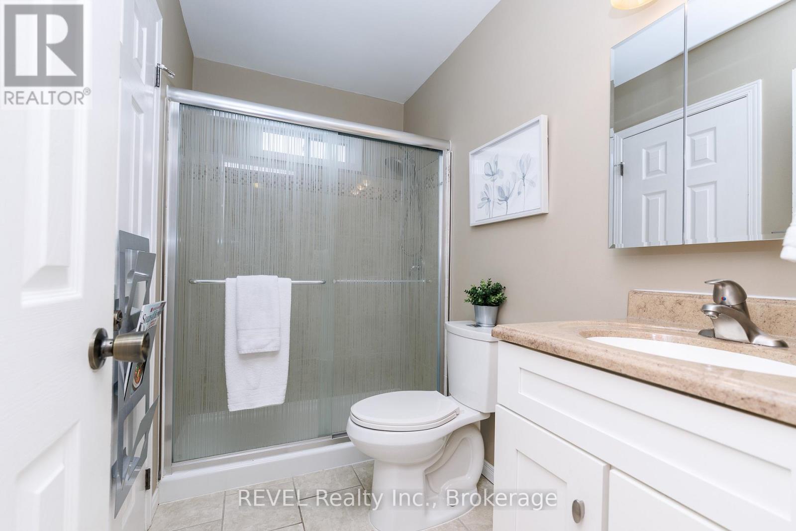 344 LEASK AVENUE - 24