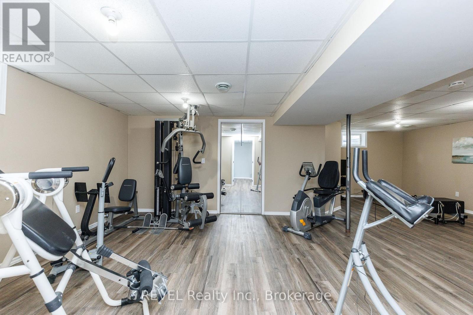344 LEASK AVENUE - 29