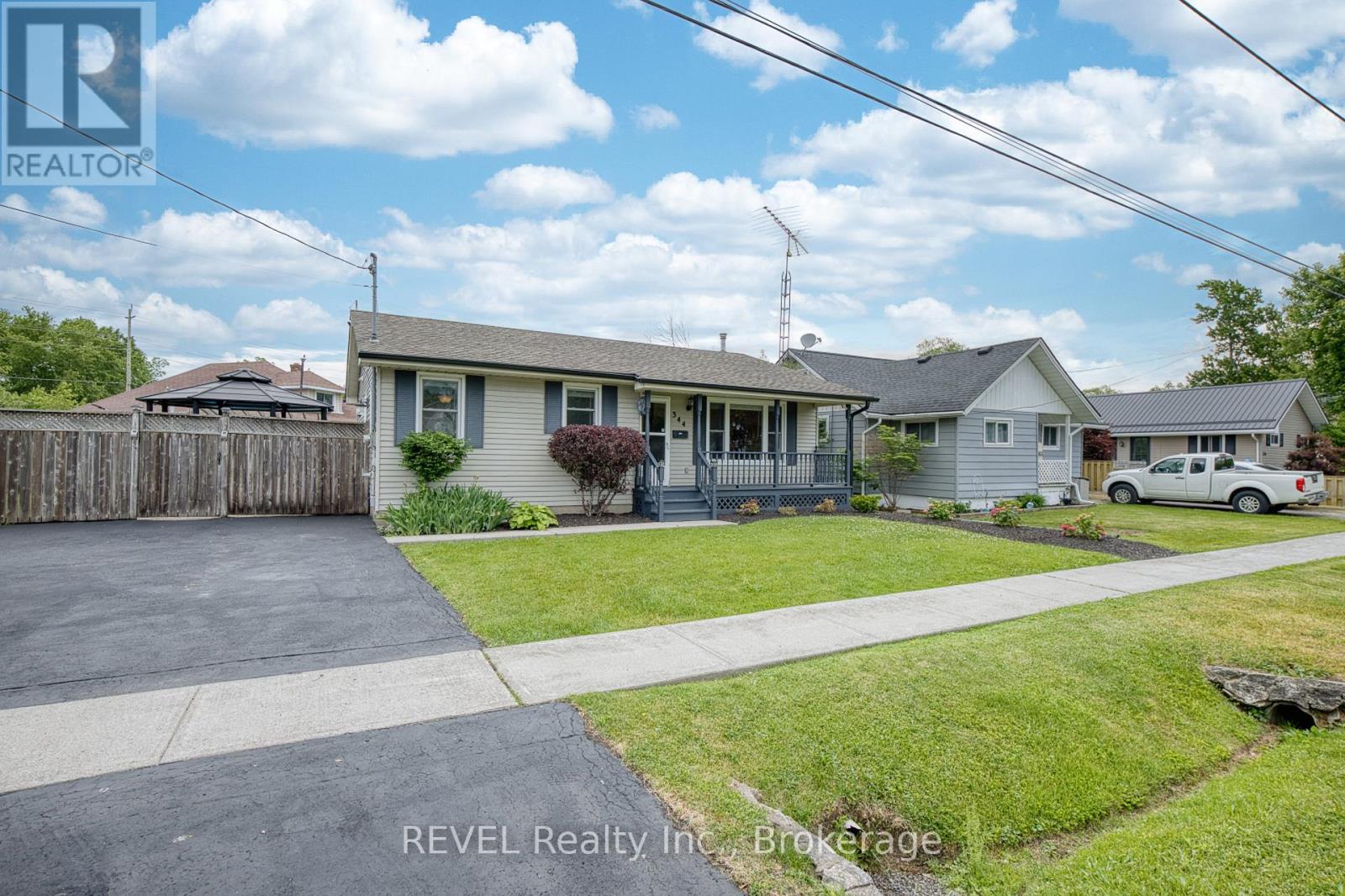 344 LEASK AVENUE - 3