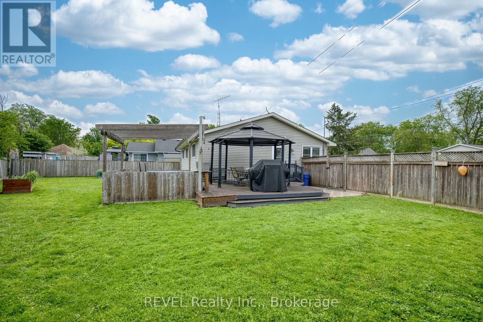 344 LEASK AVENUE - 39