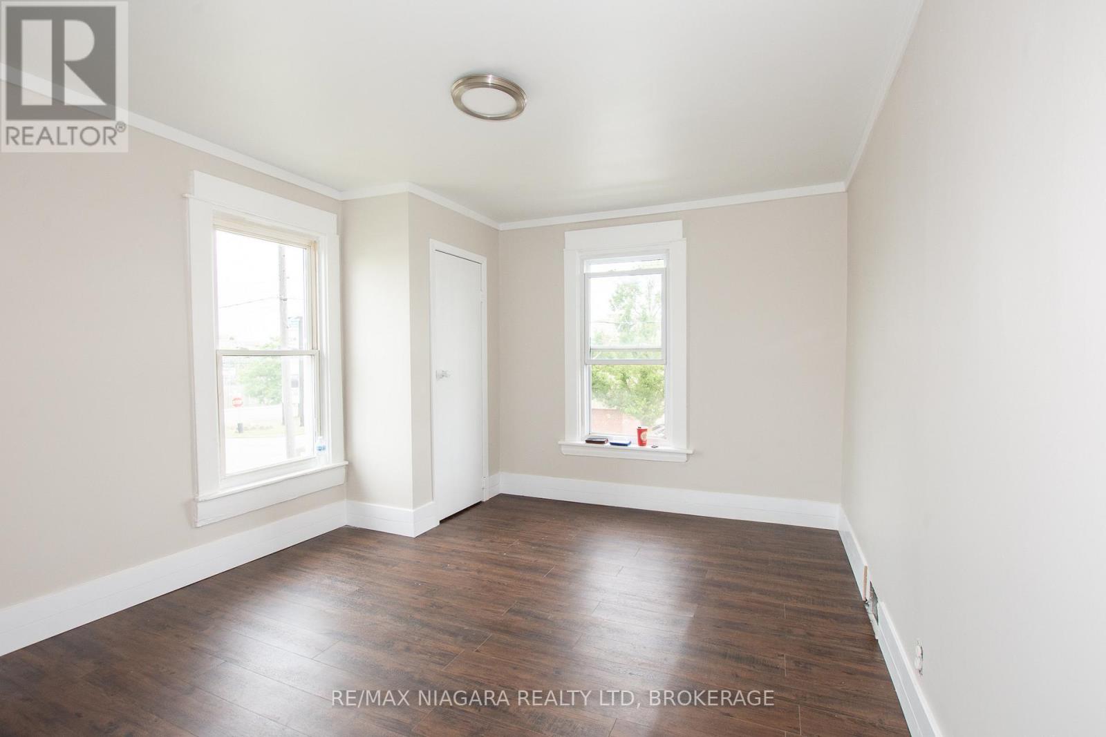 4 MANCHESTER AVENUE - 3