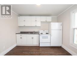 4 Manchester Avenue, St  Catharines, ON L2R1N8 Photo 9