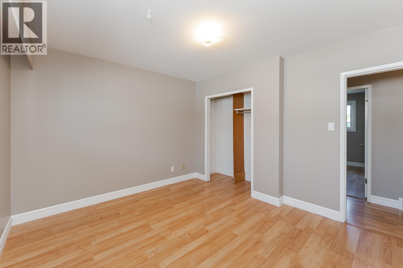 288 S NICHOLSON STREET - 19