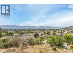  1691 Lindsay Drive, Kelowna