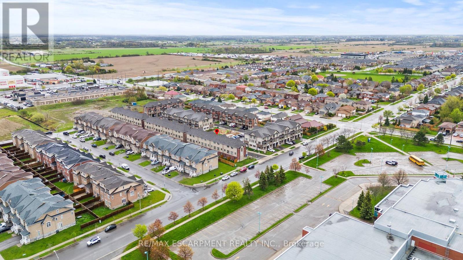 #4 19 PICARDY DRIVE - 36