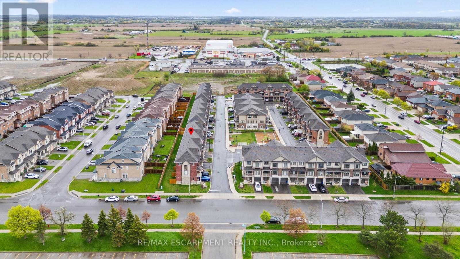 #4 19 PICARDY DRIVE - 37