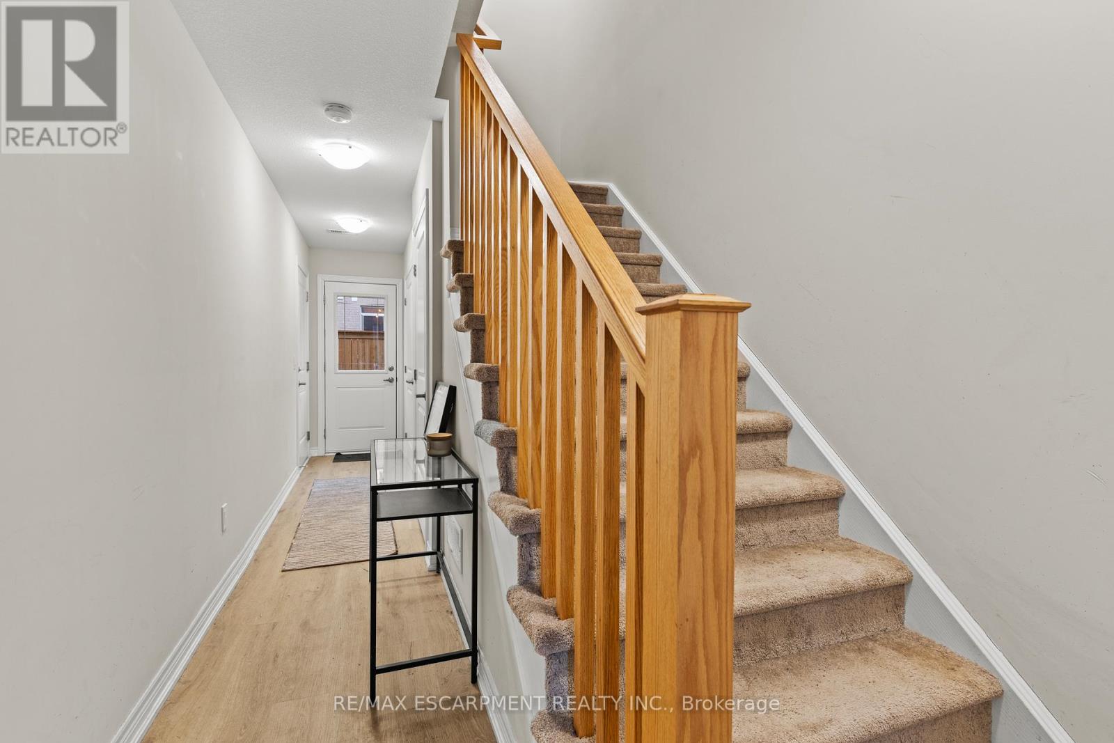 #4 19 PICARDY DRIVE - 6