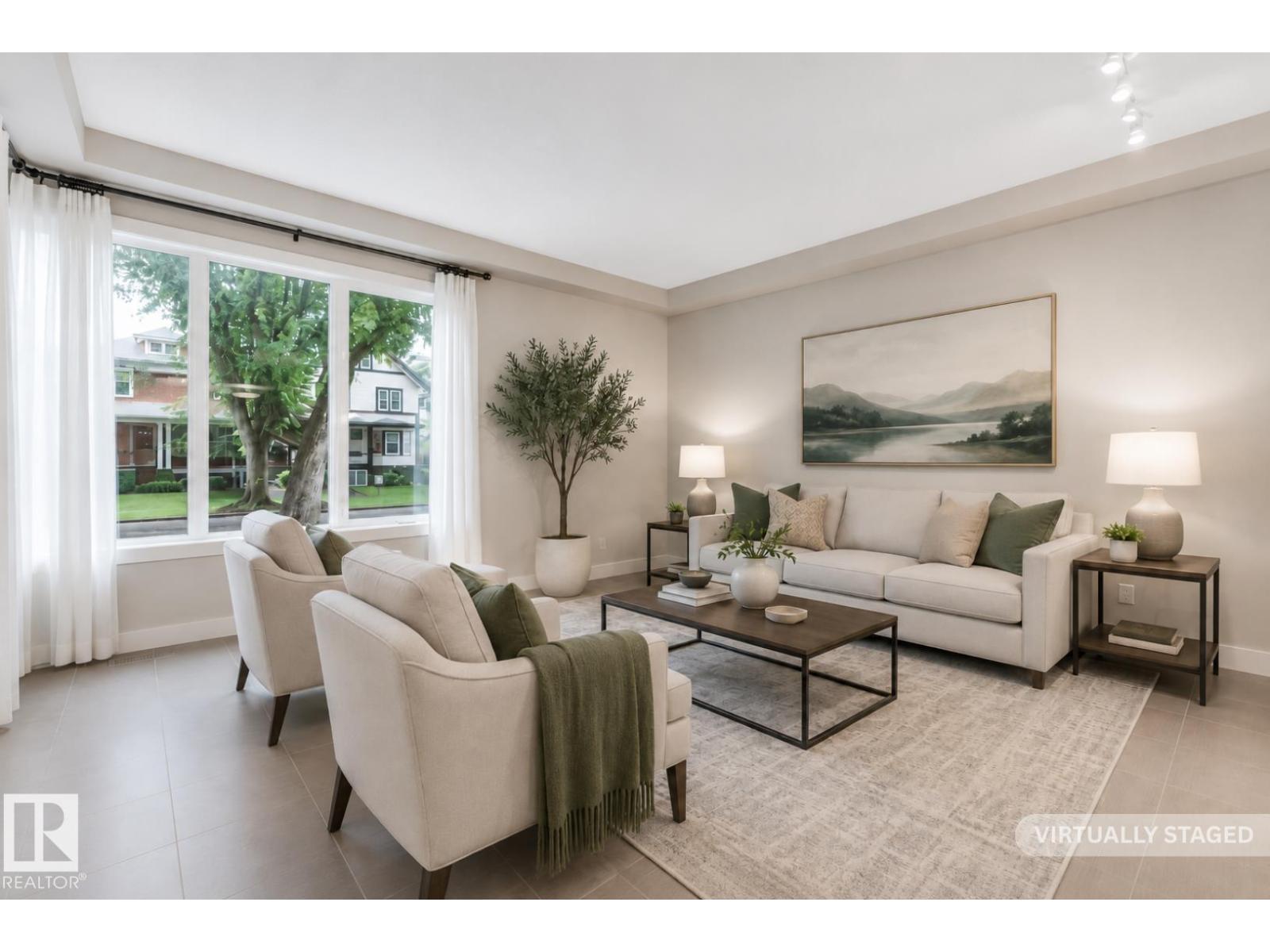10951 81 AV NW — photo 9
