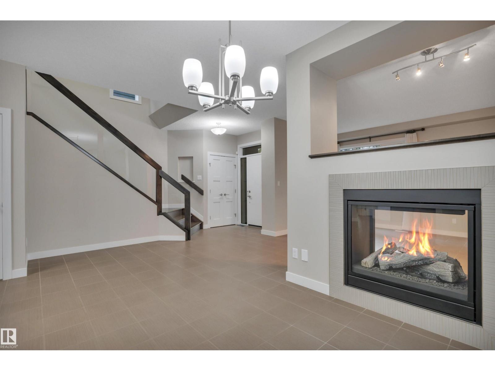 10951 81 AV NW — photo 20