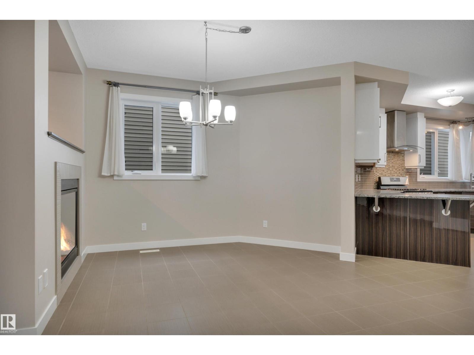 10951 81 AV NW — photo 16