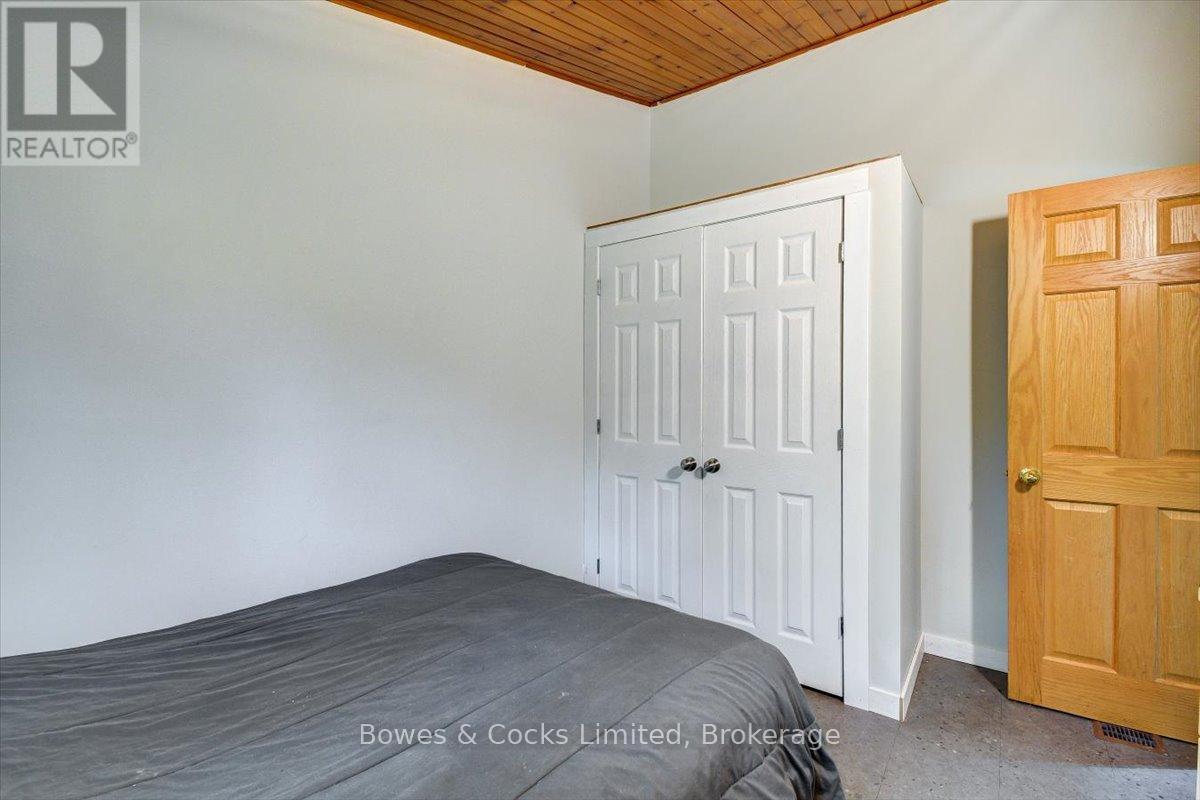 10 BIRCH TERRACE - 24