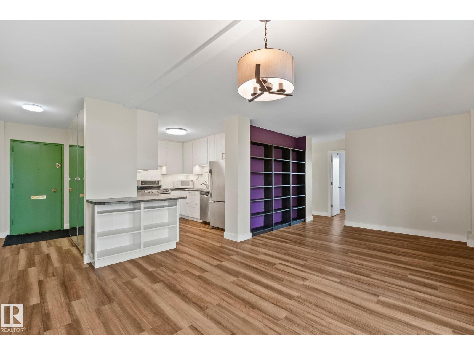 #705 9940 112 ST NW - photo 2