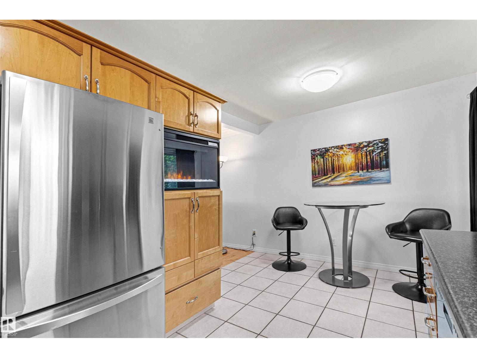 8707 69 AV NW — photo 21