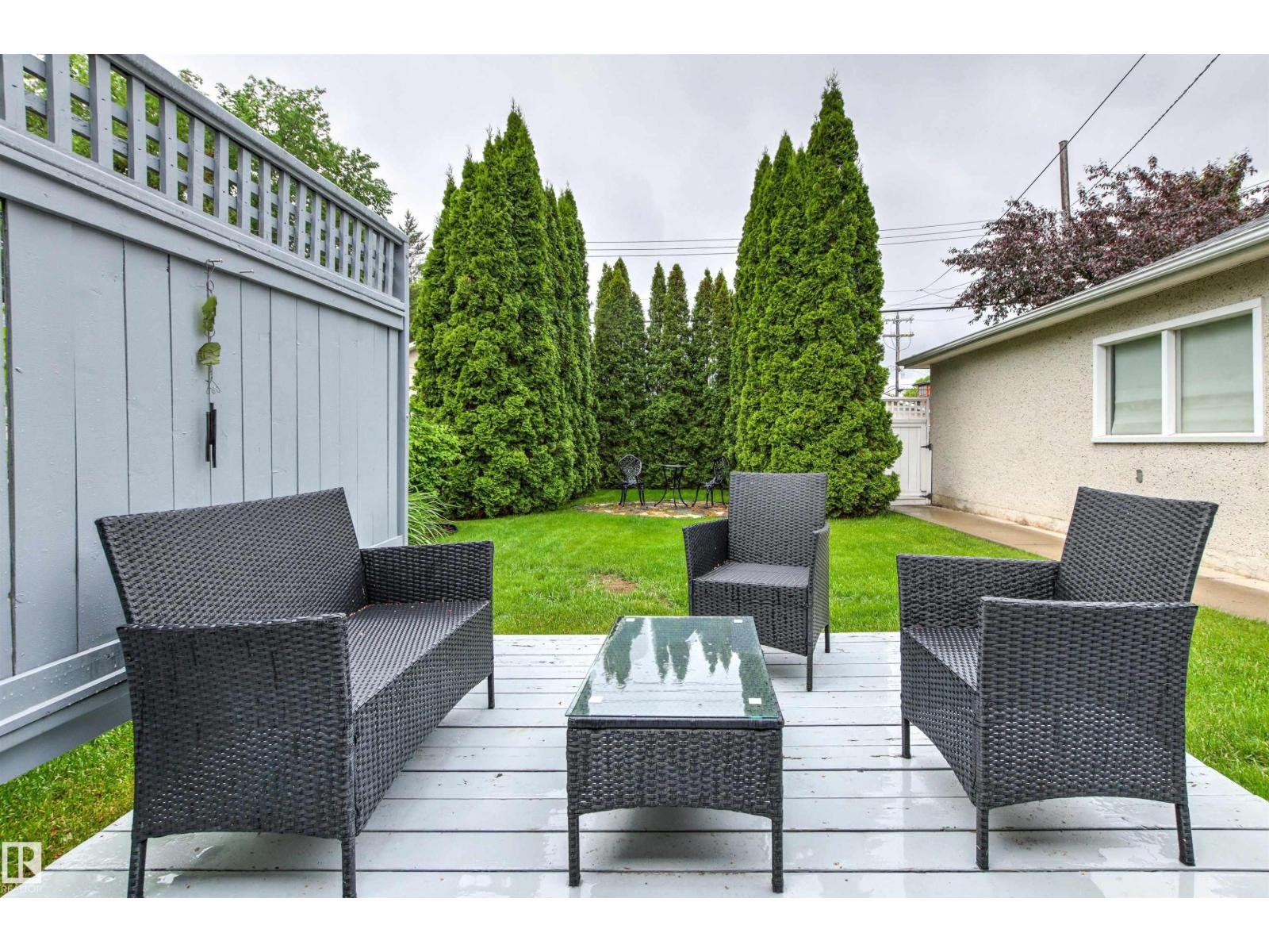 8707 69 AV NW — photo 53