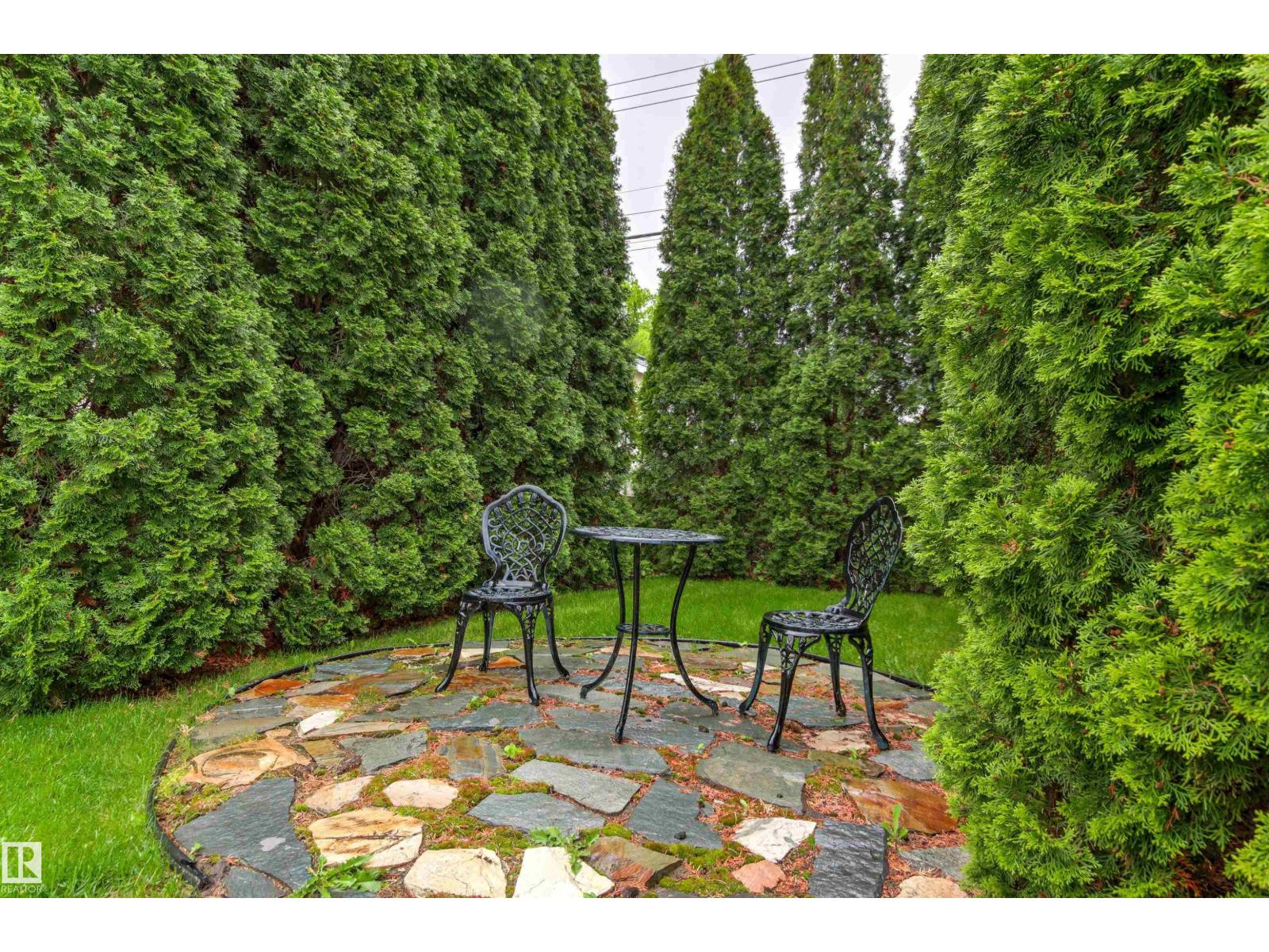8707 69 AV NW — photo 59
