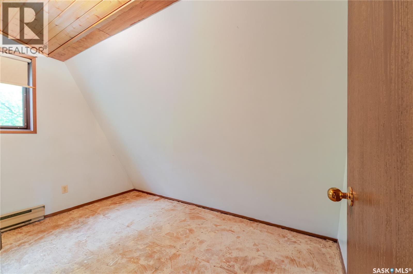 930 Tatanka DRIVE — photo 38