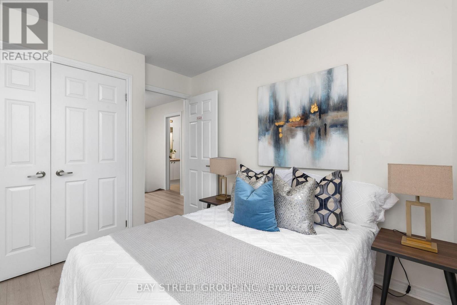 2564 GRAND OAK TRAIL - 32