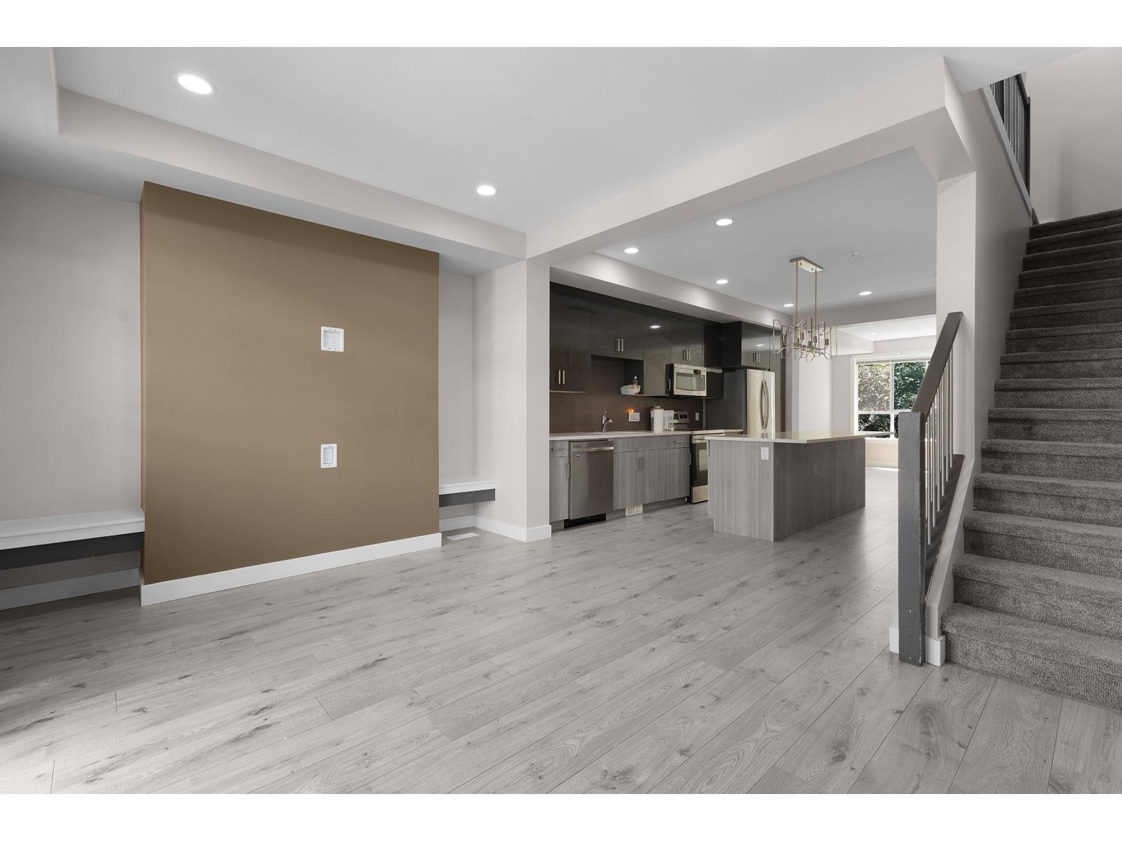 45 8413 MIDTOWN WAY, Chilliwack Proper South, Chilliwack