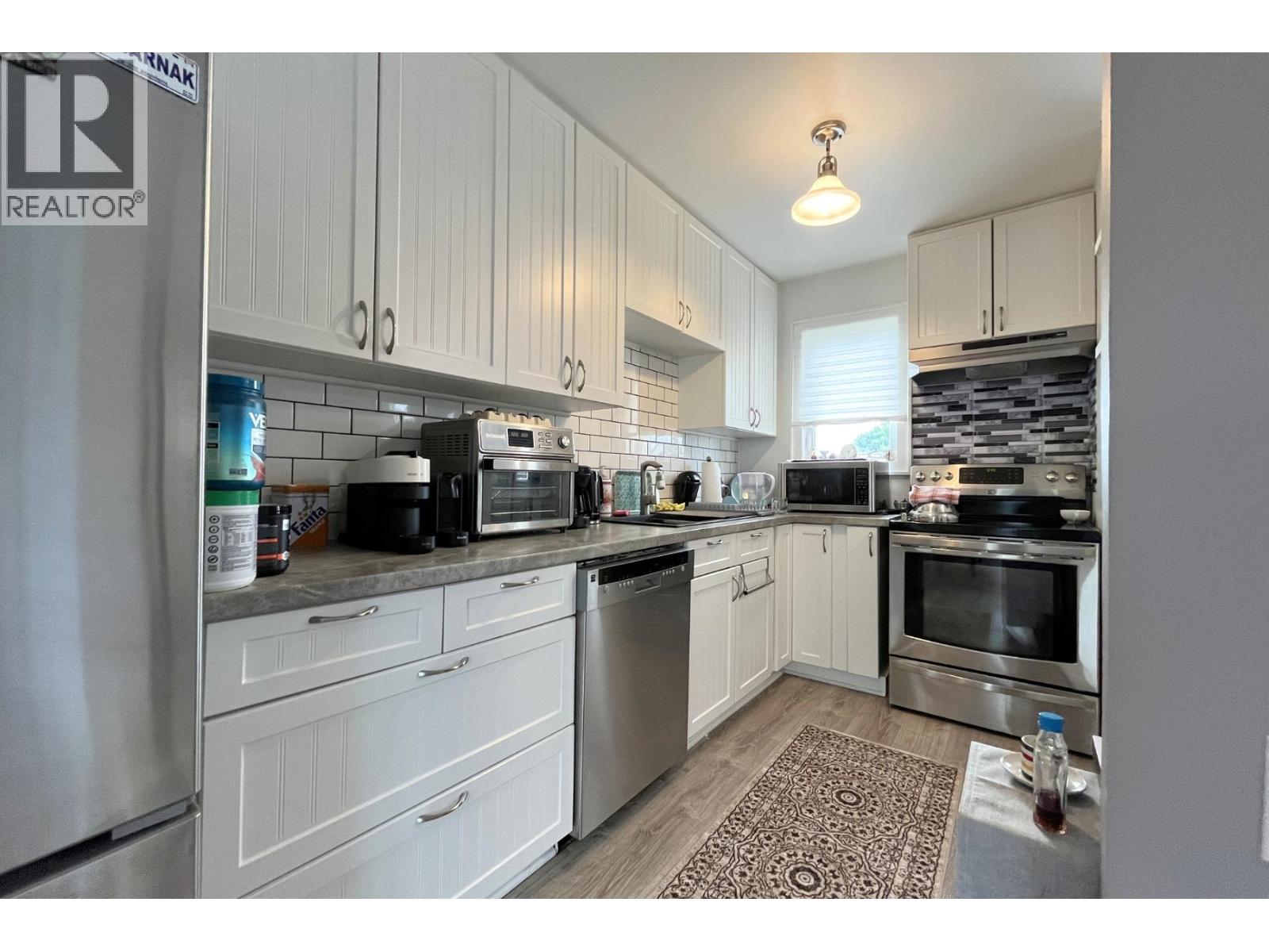 9827 97 STREET, Fort St. John
