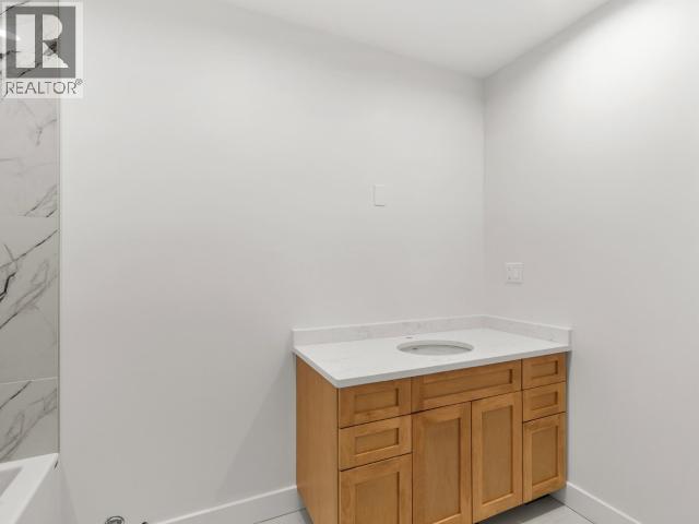 605-2240 2ND AVENUE - Image 15