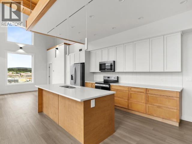 605-2240 2ND AVENUE - 6