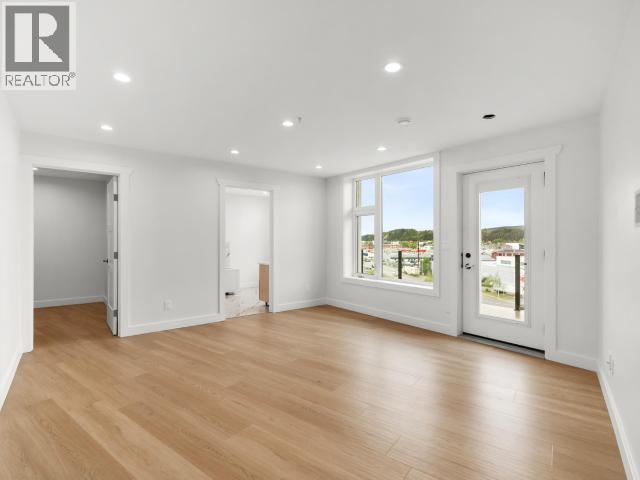 605-2240 2ND AVENUE - Image 8