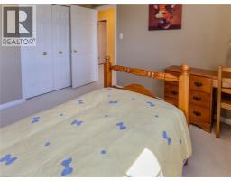 212 Sleaford Street, Waterloo, ON N2J4Z8 Photo 22