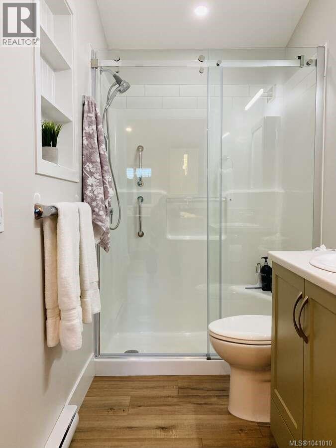 1 Sylvan Cres - 37