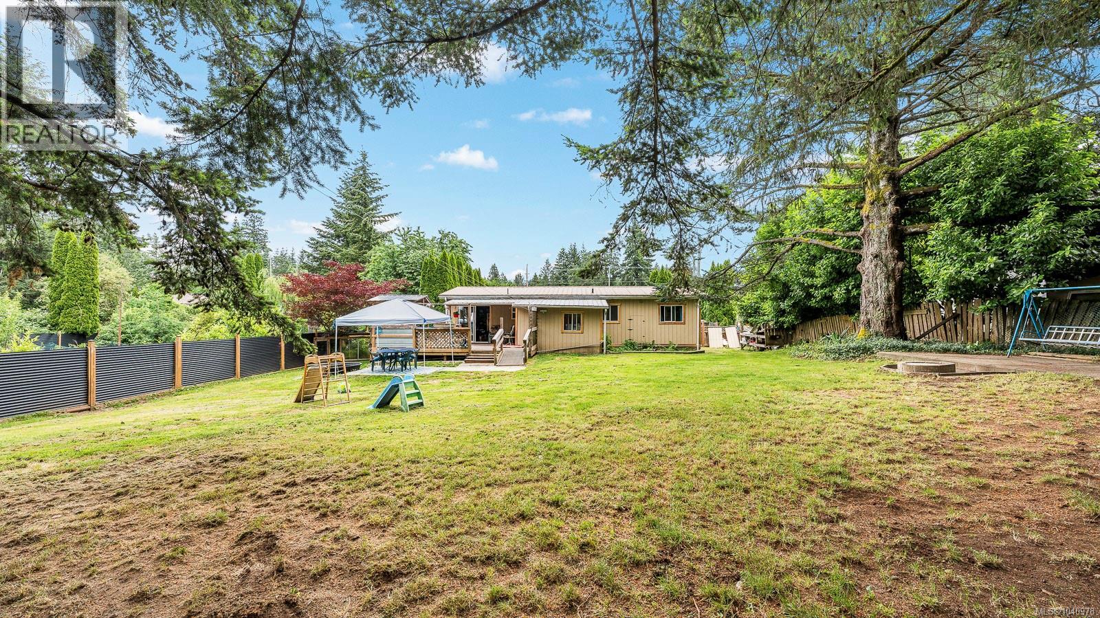 4931 Island Hwy N, Courtenay