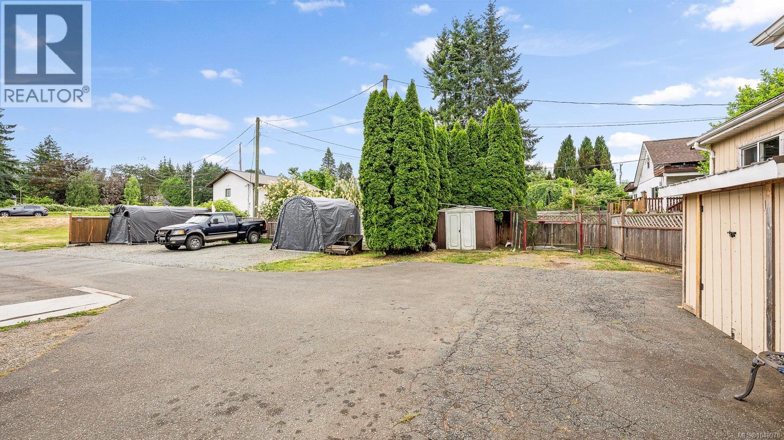 4931 Island Hwy N, Courtenay