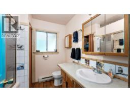 4931 Island Hwy N, Courtenay, BC V9N5Z2 Photo 26